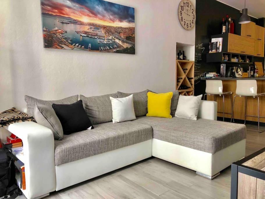 Inner History House Apartment *